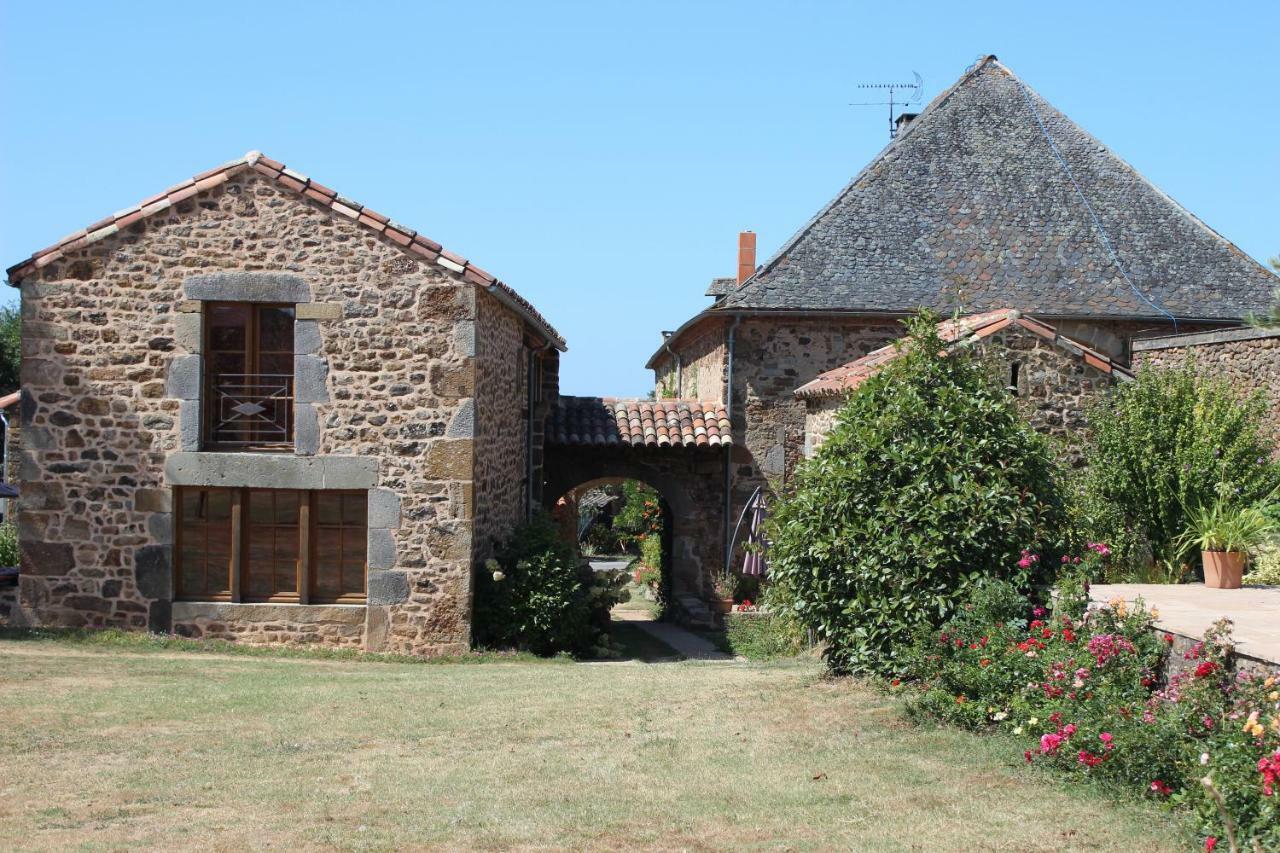 Gites De Lez Laguépie Exterior foto